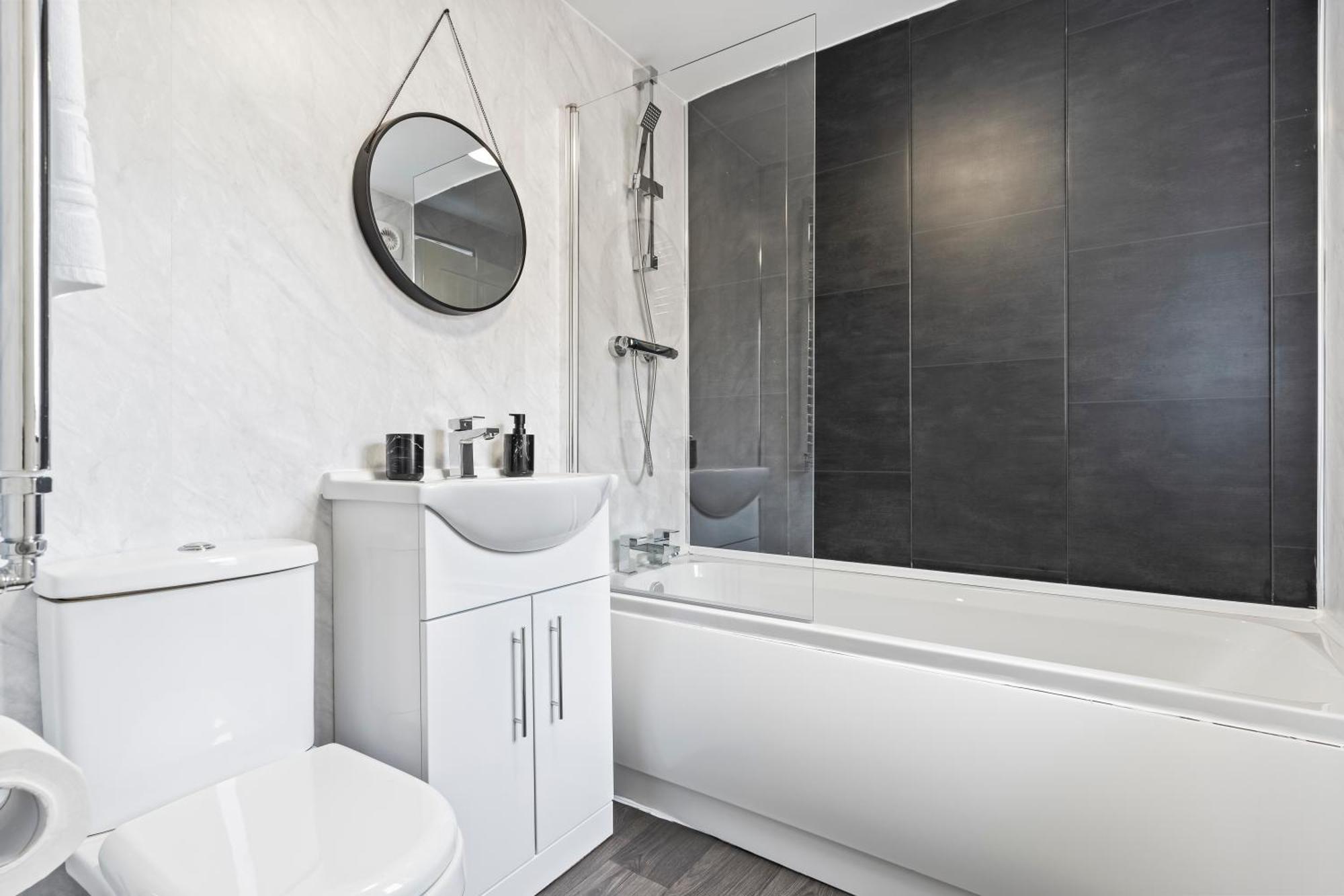 4 Bedroom, 2 Bath In Newcastle Town Centre Eksteriør bilde